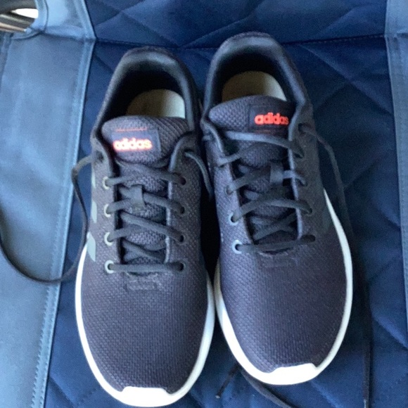 Excellent condition Adidas - Picture 2 of 5